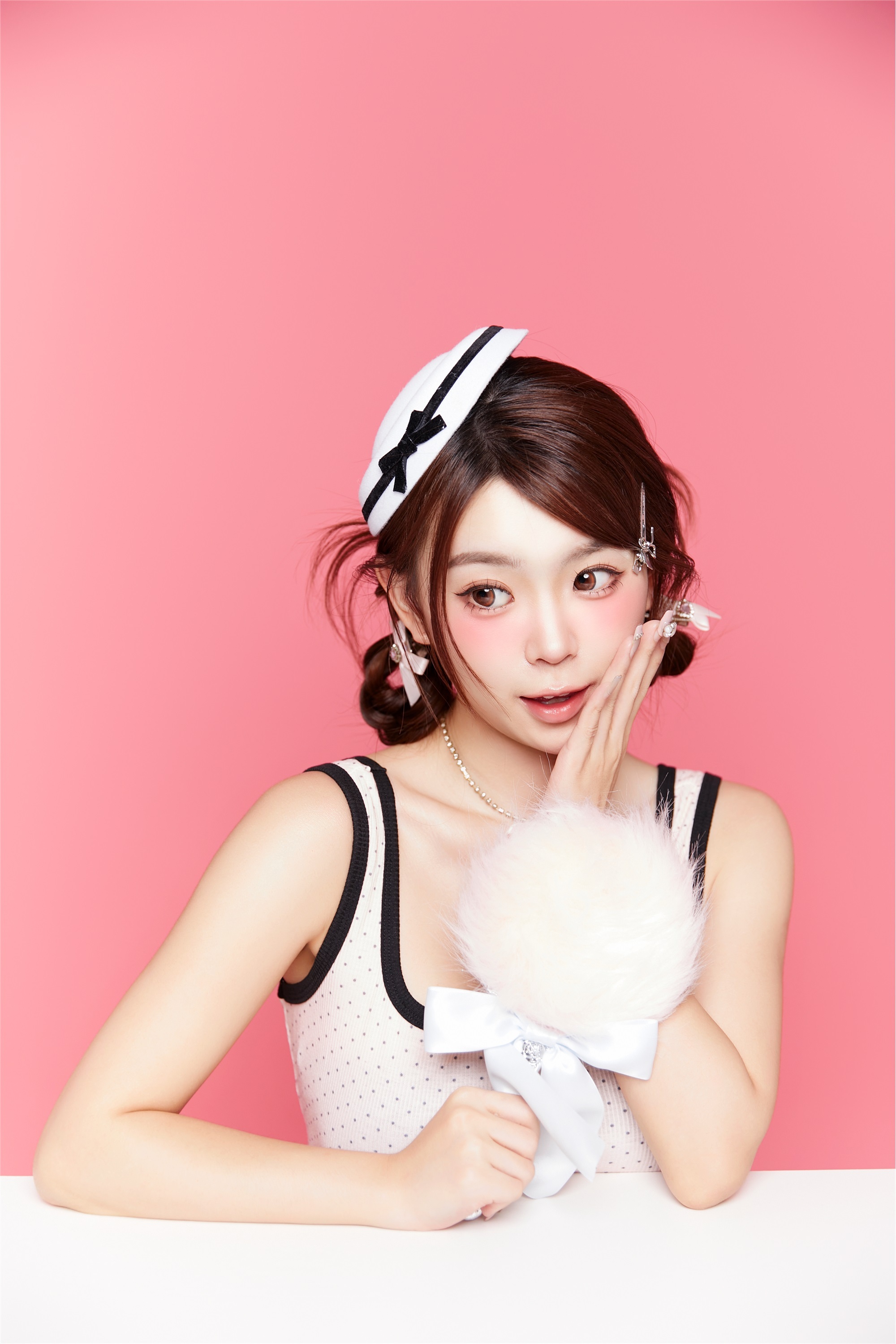 YITUYU艺图语 2025.01.07 粉色甜妹肖像 CARLEE是77呀